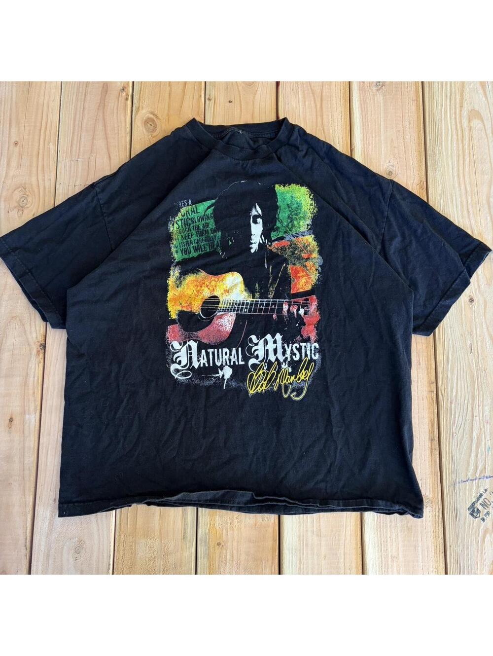 Bob Marley black graphic vintage rap tee